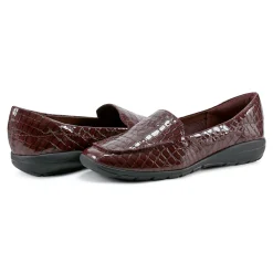 Online Easy Spirit Abide Casual Flats PlumPatentLeatherCroco
