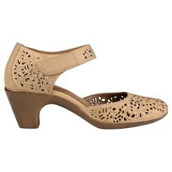 Outlet Easy Spirit Cindie Mary Jane Heels Biscuit