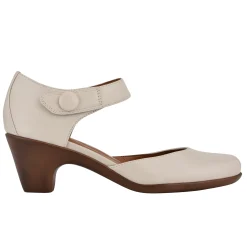 Discount Easy Spirit Clarice Mary Jane Heels IvoryLeather
