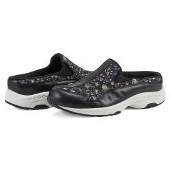 New Easy Spirit Traveltime Clogs BlackPrairieFloral