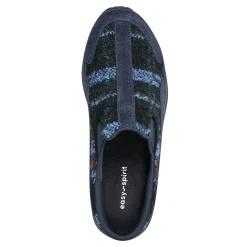 Discount Easy Spirit Traveltime Clogs NavyTartanPlaid