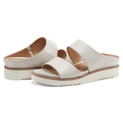 Sale Easy Spirit Wilma Slip On Sandals ChicCream